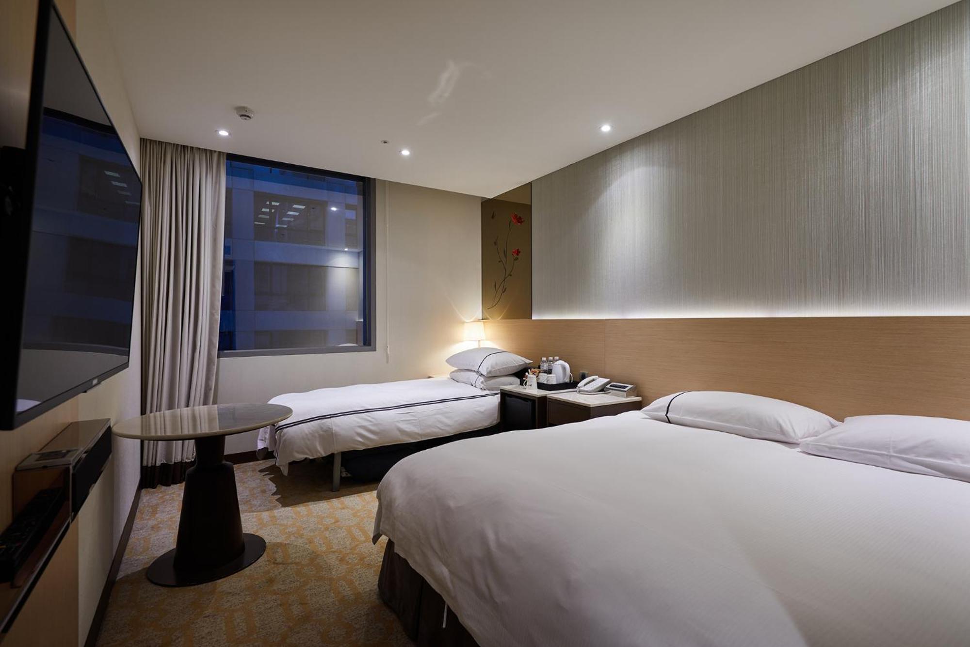 K Hotel Tianjin Taipéi Exterior foto